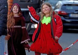 Rosenmontag In Jena Farbe Und Frohsinn Erlebte Winzerla 36